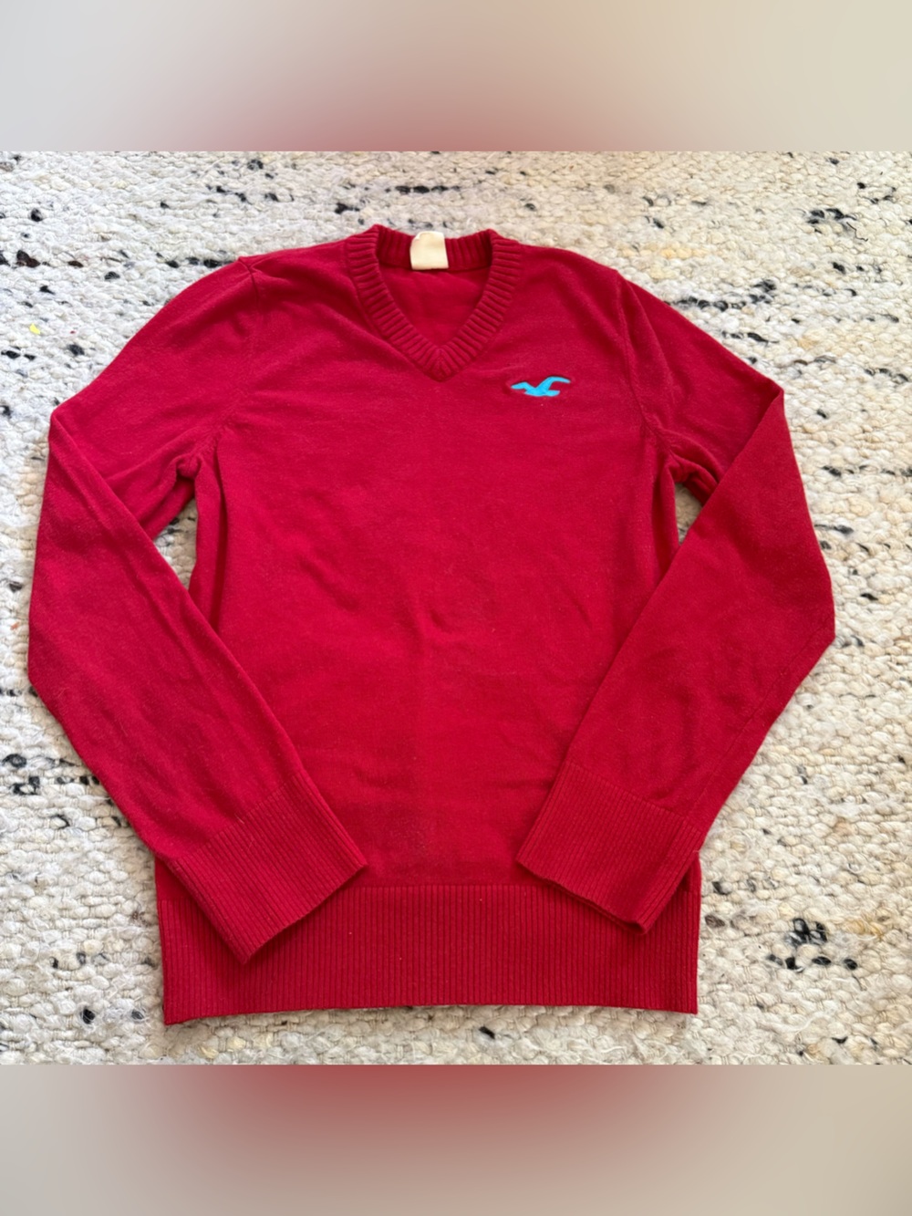 Hollister Red Long Sleeve V-Neck sweater Womens Size Medium M